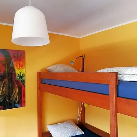 Mamas & Papas Hostel